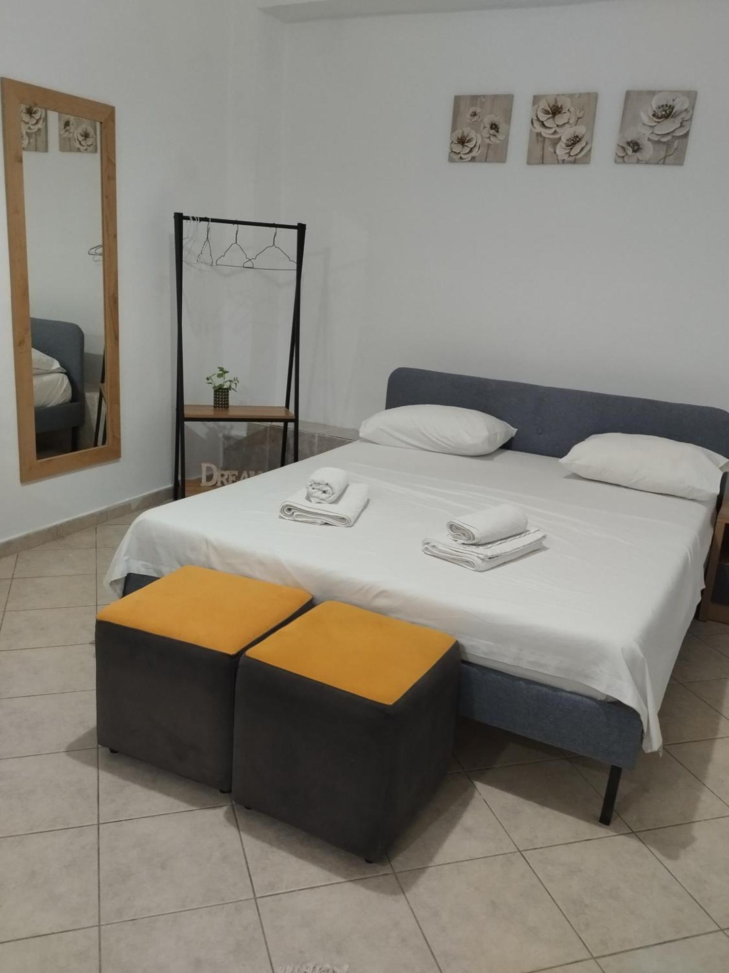Dim'S Villas Qeparo Dış mekan fotoğraf