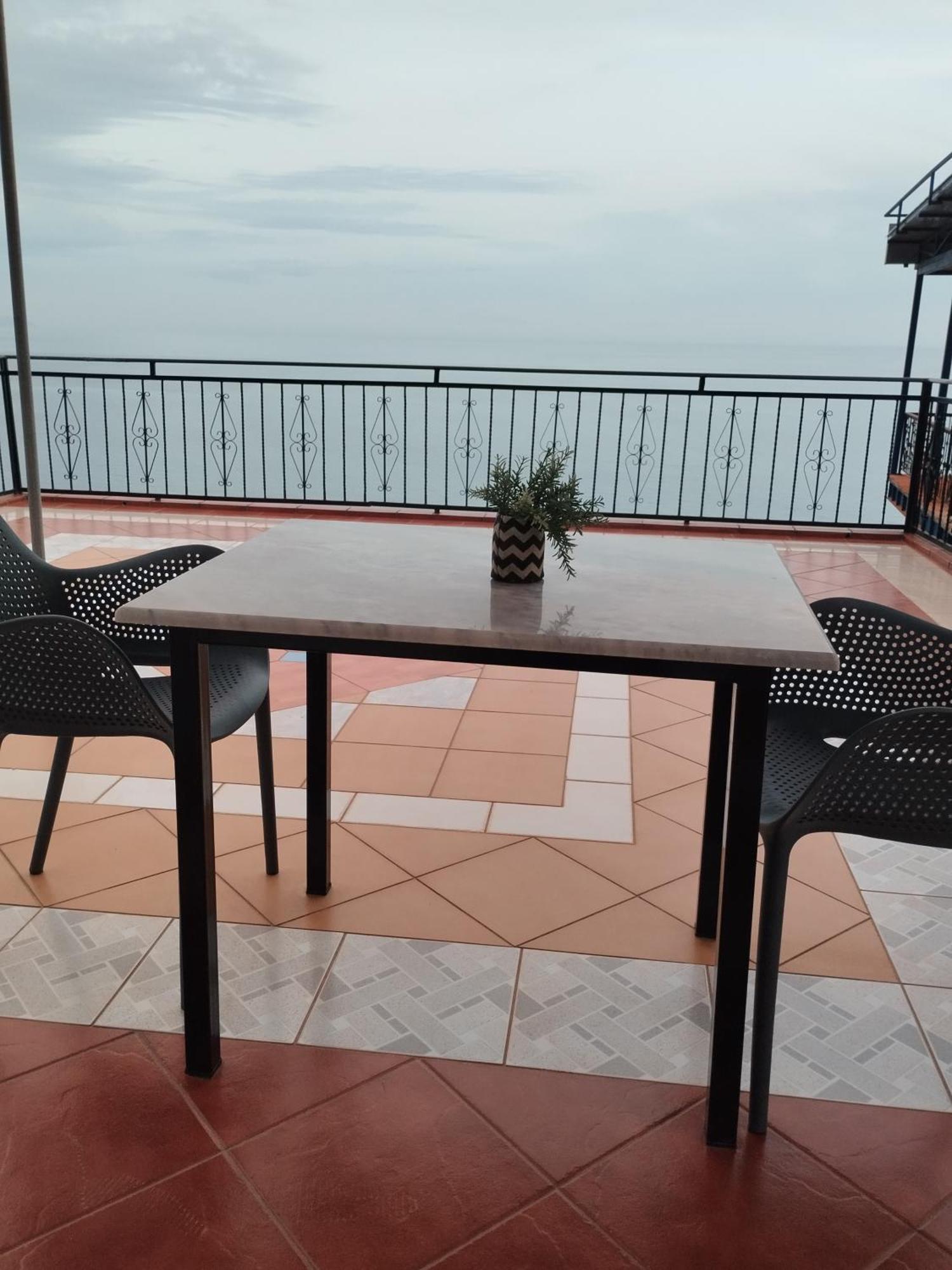 Dim'S Villas Qeparo Oda fotoğraf